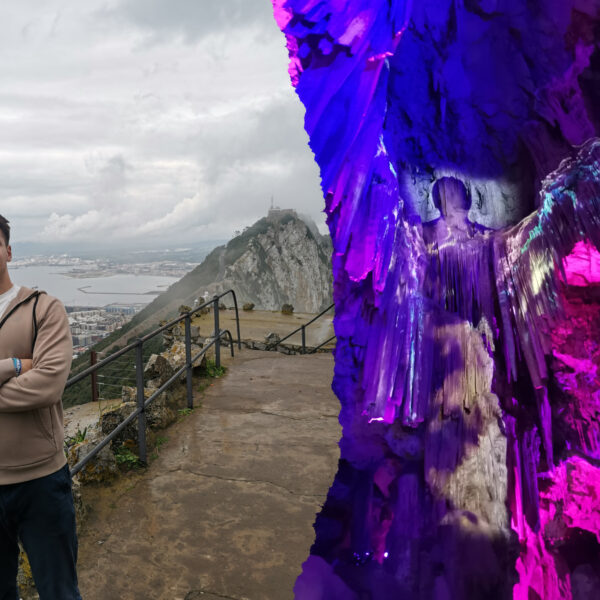 Gibraltar – Day 5: Crossing the Runway, Monkeys & Tunnels